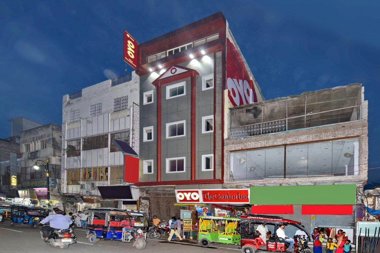 Oyo 3519 Hotel Garden Inn Váránaszi Kültér fotó